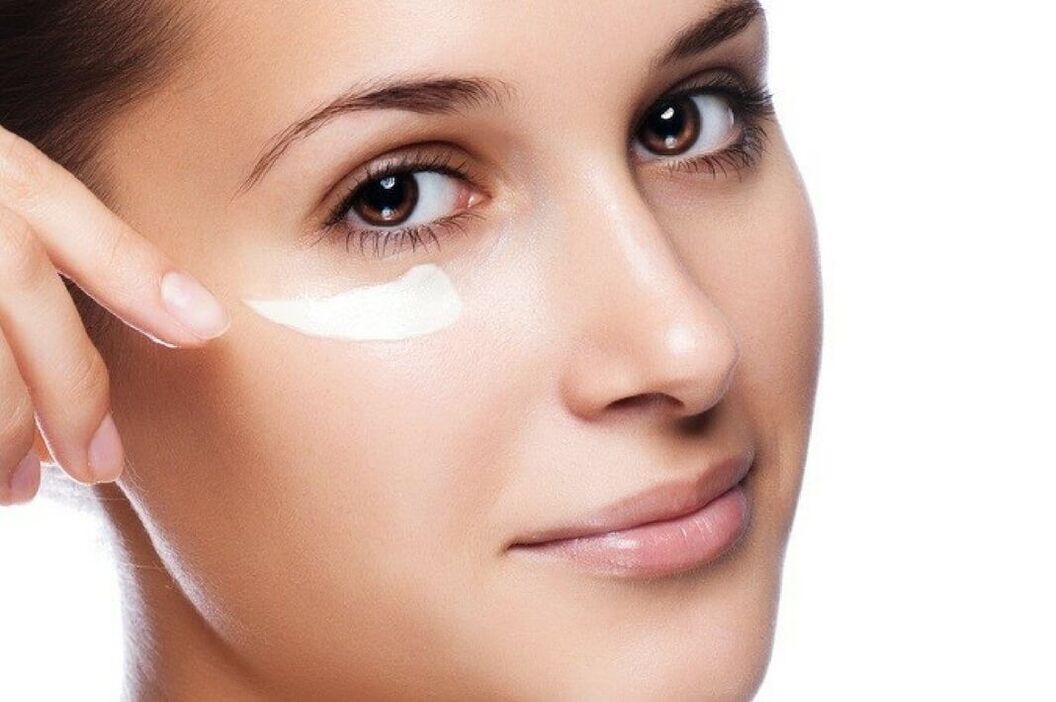 wéi d'Haut ronderëm d'Ae verjéngeren